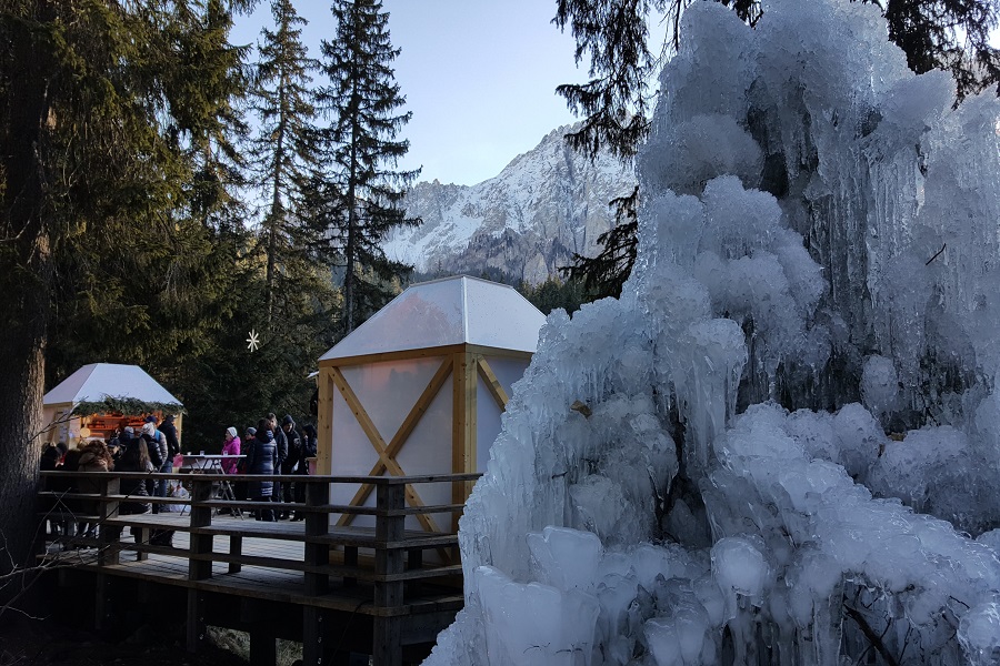 Romantische Stimmung beim Weihnachtsmarkt
