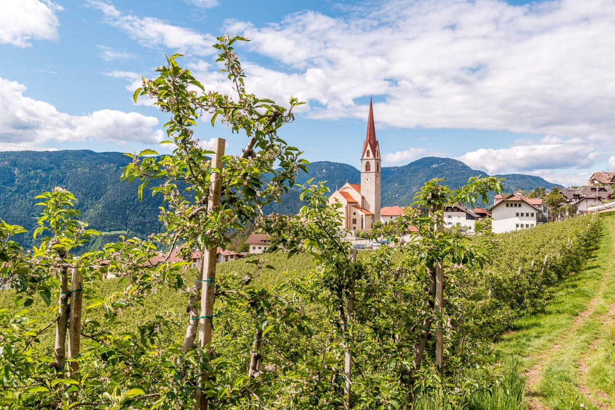 Kleine Wanderung durch die Dörfer Rittens
